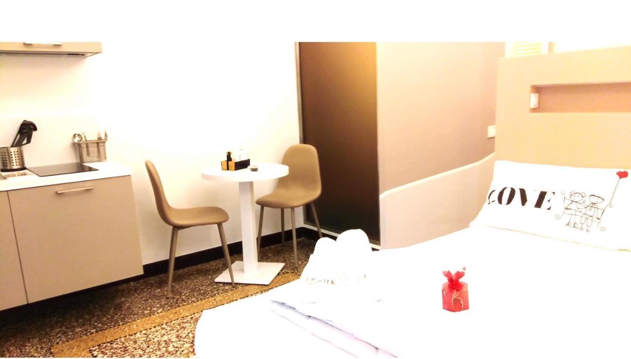 Centro Acquario Apartment Genoa Ngoại thất bức ảnh